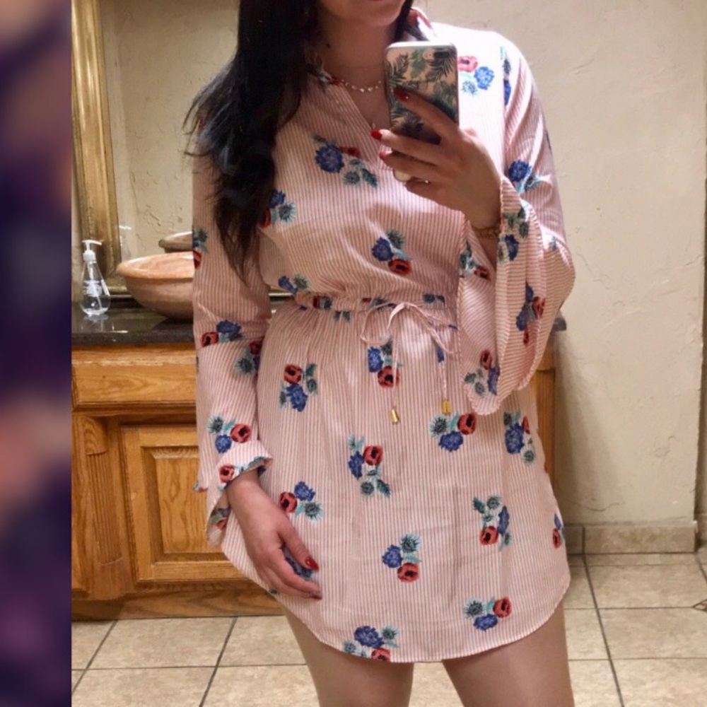 Mini dress - Picture 3 of 4
